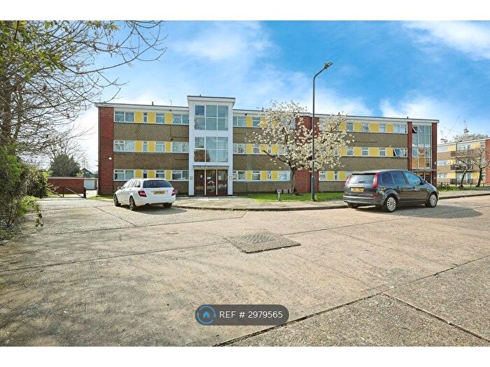 2 Bedroom Flat To Rent In Chalklands, Wembley, HA9