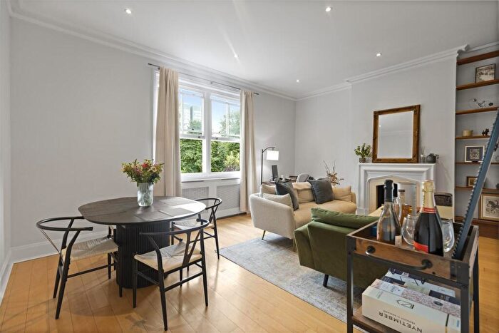 2 Bedroom Flat To Rent In Aberdare Gardens, South Hampstead, NW6