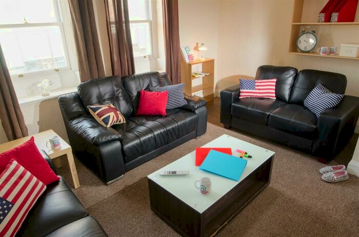 6 Bedroom Private Hall To Rent In King Street, Lancaster, LA1