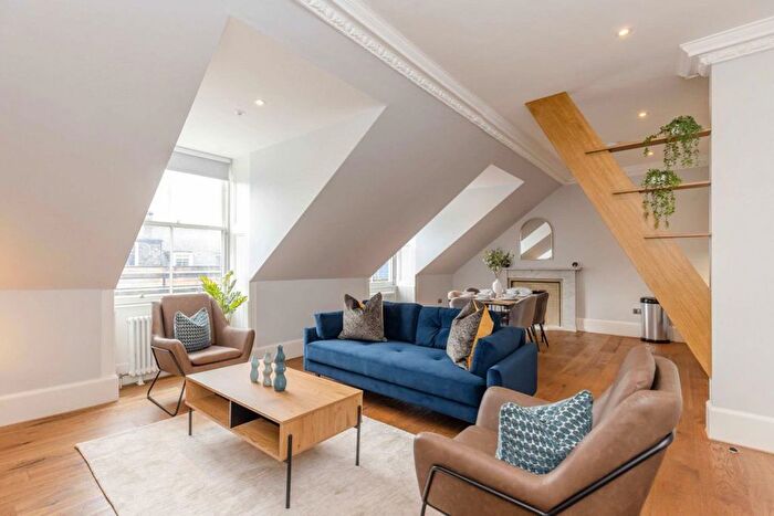 2 Bedroom Flat To Rent In Manor Place, West End, Edinburgh, EH3