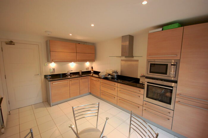 2 Bedroom Flat To Rent In Dempsey Court, Queens Lane North, Aberdeen, AB15