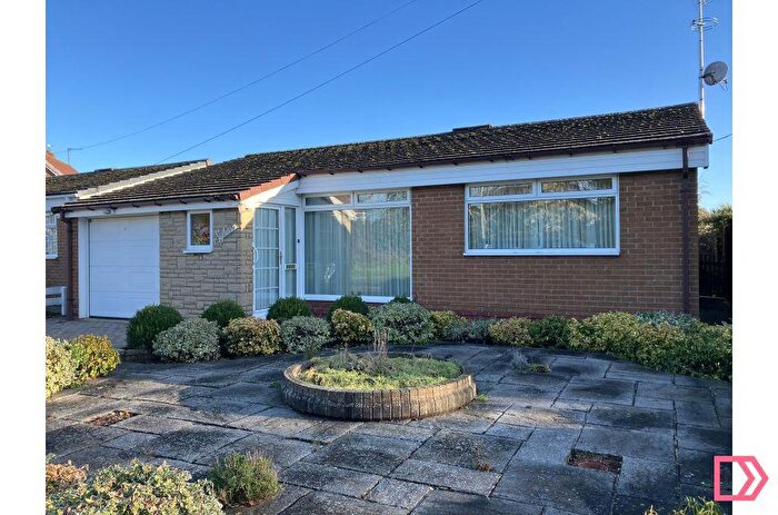 2 Bedroom Bungalow To Rent In Canada Drive, Cottingham, Hull, East Yorkshire, HU16