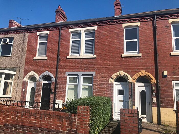 2 Bedroom Flat To Rent In Avenue Road, Seaton Delaval, Whitley Bay, NE25