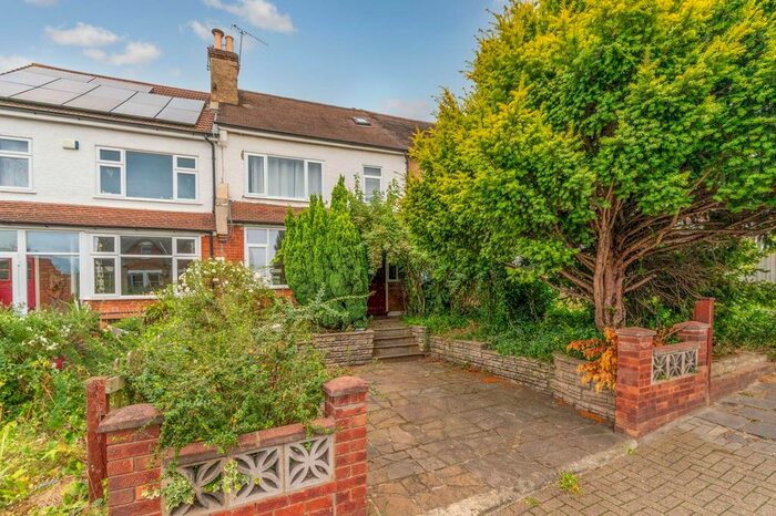 4 Bedroom Terraced House To Rent In Auckland Hill, London, West Norwood, London, SE27