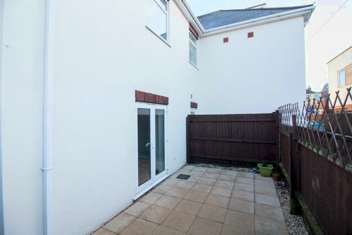 2 Bedroom Town House To Rent In The Town House, Wimborne Road, BH9