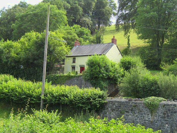 2 Bedroom Detached House For Sale In Abergorlech Road, Carmarthen, Carmarthenshire., SA32