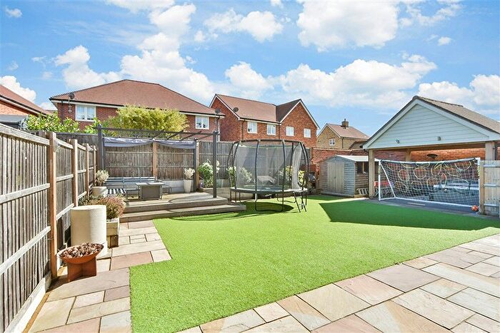 4 Bedroom Detached House For Sale In Lancefield Drive, Faversham, Faversham, Kent, ME13