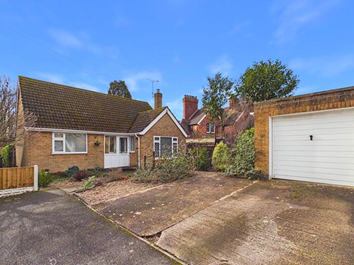 3 Bedroom Detached Bungalow For Sale In Shirley Park, Aston-on-Trent, DE72