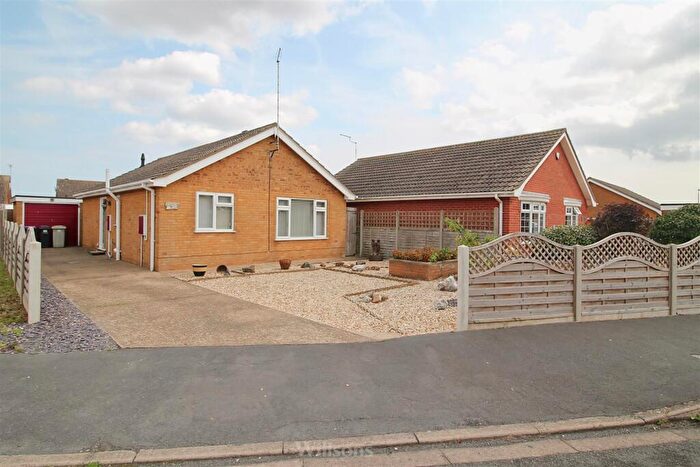 3 Bedroom Detached Bungalow For Sale In Finisterre Avenue, Skegness, PE25