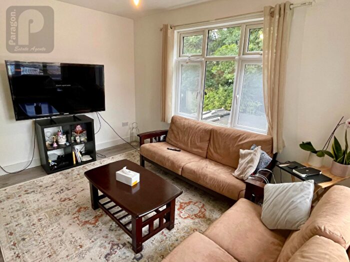 2 Bedroom Maisonette To Rent In Burgess Avenue, Kingsbury, London, NW9