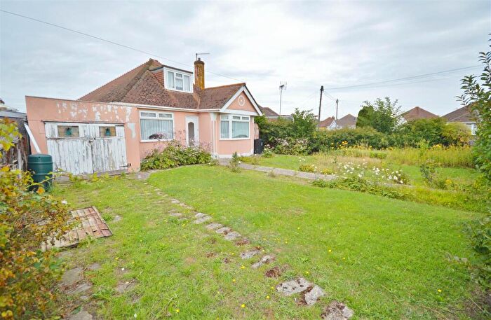 3 Bedroom Detached Bungalow For Sale In Windsor Avenue, Clacton-On-Sea, Essex, CO15