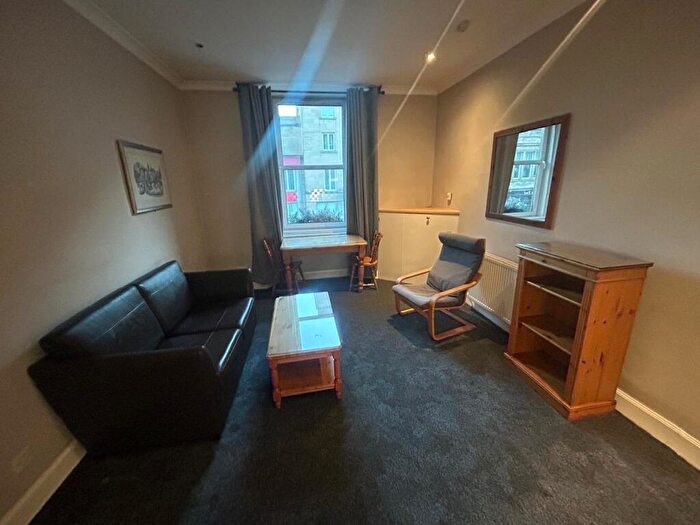 1 Bedroom Flat To Rent In Morrison Street, Edinburgh, Midlothian, EH3