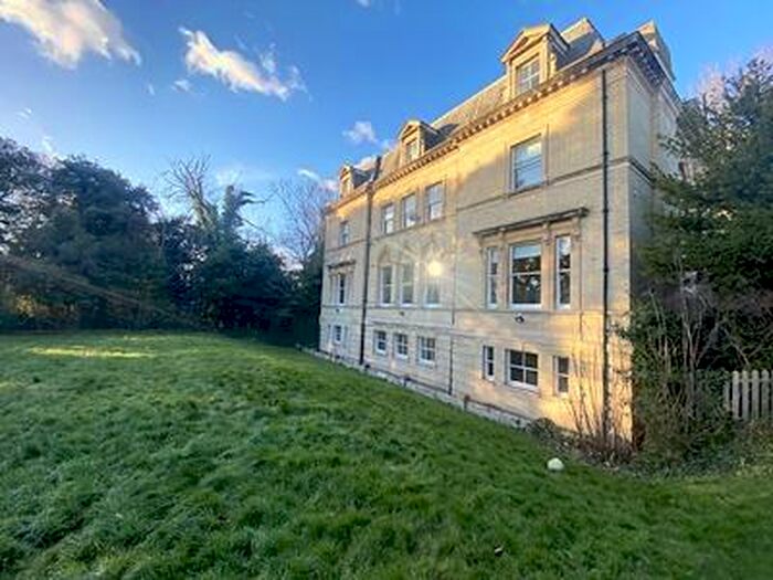 4 Bedroom Apartment To Rent In Gallery Road, Dulwich, London, SE21