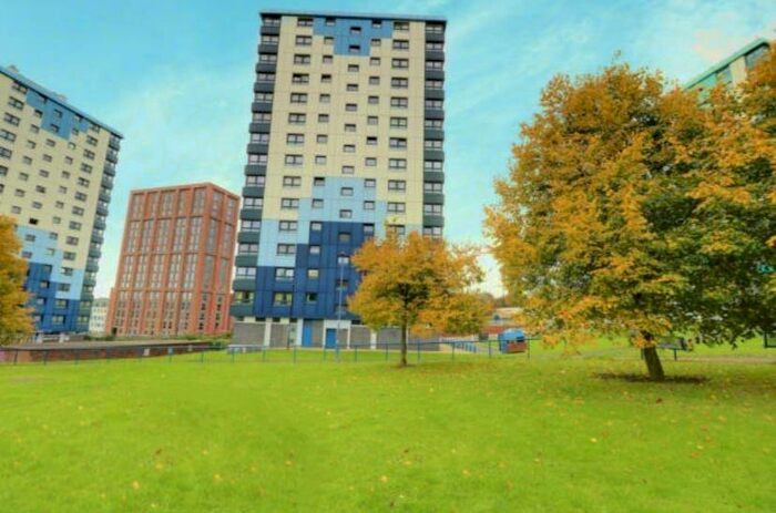 2 Bedroom Apartment To Rent In Brightmore Drive, Sheffield, S3