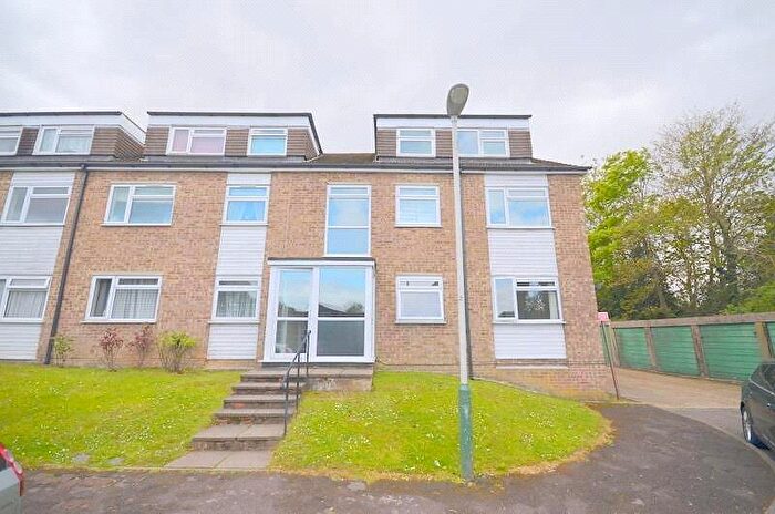 2 Bedroom Apartment To Rent In Royle Close, Romford, Essex, RM2