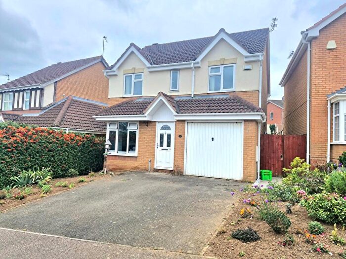 4 Bedroom Detached House For Sale In Leah Bank, Sandringham Gardens, Northampton, NN4
