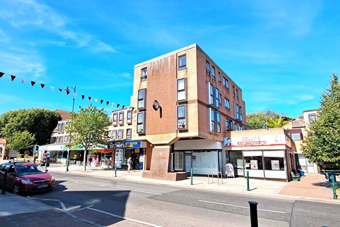 1 Bedroom Retirement Property For Sale In Homemill House Station Road New Milton, BH25