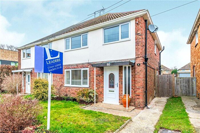 3 Bedroom House For Sale In Chanctonbury Road, Burgess Hill, West Sussex, RH15
