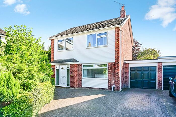 4 Bedroom Link Detached House For Sale In Harington Close, Liverpool, Merseyside, L37