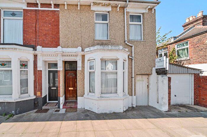 4 Bedroom End Of Terrace House For Sale In Harold Road, Southsea, Hampshire, PO4