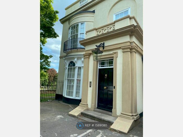 3 Bedroom Flat To Rent In Green Park Drive, Doncaster, DN1