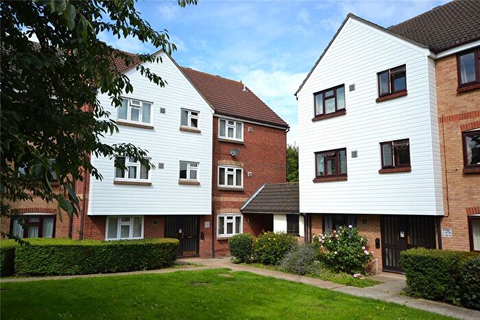 1 Bedroom Flat To Rent In Redmayne Drive, Chelmsford, Essex, CM2