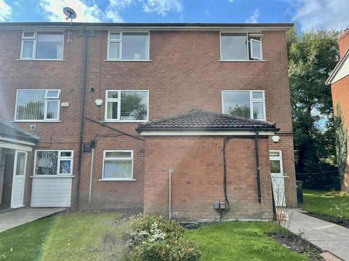 1 Bedroom Flat To Rent In Stanley Road, Cheadle Hulme, Cheadle, SK8