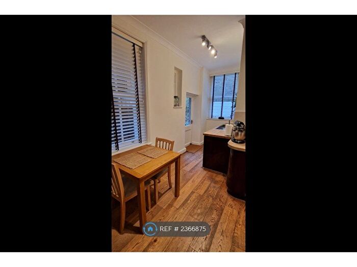 1 Bedroom Flat To Rent In Elmhurst Mansions, London, SW4
