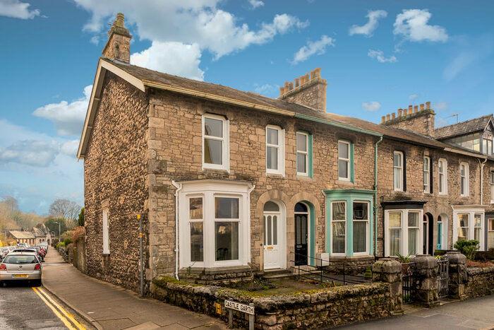 3 Bedroom End Of Terrace House To Rent In Castle Street, Kendal, LA9