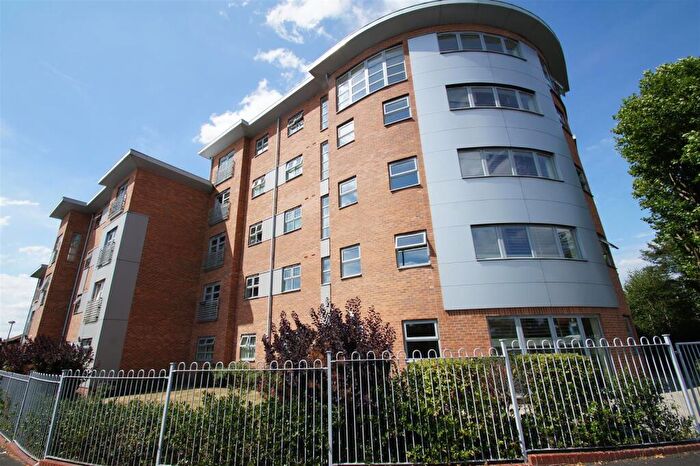 2 Bedroom Apartment To Rent In Tudor House, Princess Road, M21