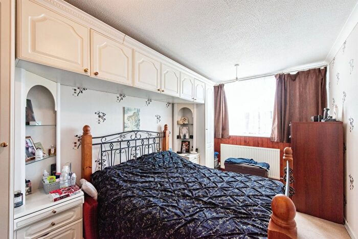 3 Bedroom Terraced House For Sale In Ripon Way, Thetford, IP24