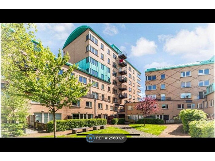 2 Bedroom Flat To Rent In Old Rutherglen Road, Glasgow, G5