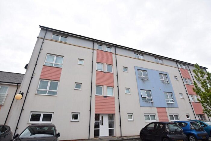 2 Bedroom Apartment To Rent In Guillemot Road, Portishead, North Somerset, BS20