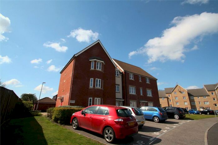 2 Bedroom Apartment To Rent In Sinclair Drive, Ipswich, Suffolk, IP2