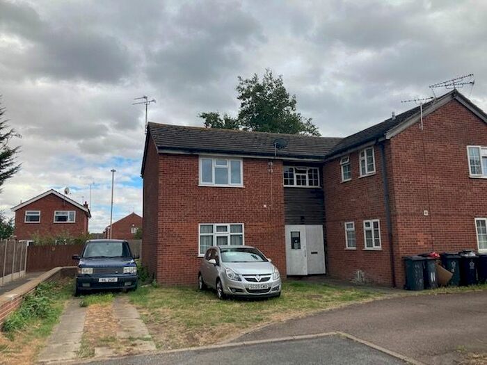 1 Bedroom Studio To Rent In Longhurst Close, Leicester, LE4