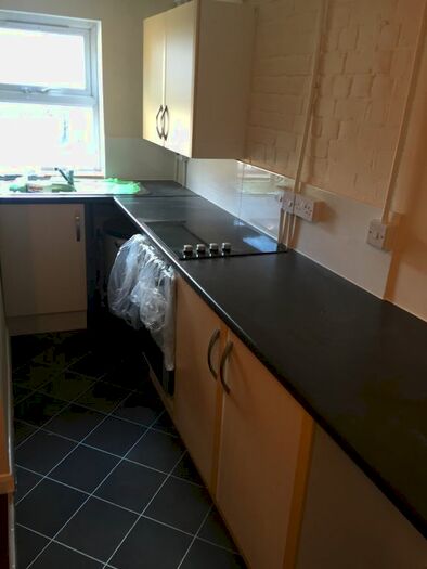 Studio To Rent In Bute St, Luton, LU1