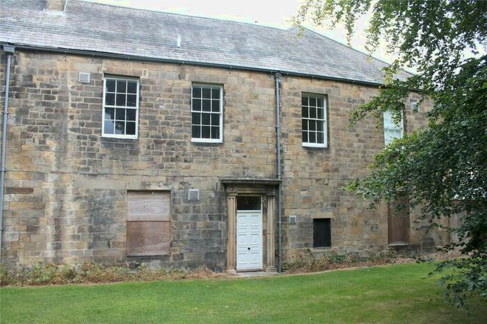 3 Bedroom Maisonette For Sale In Abbey House, Hexham, Northumberland, NE46