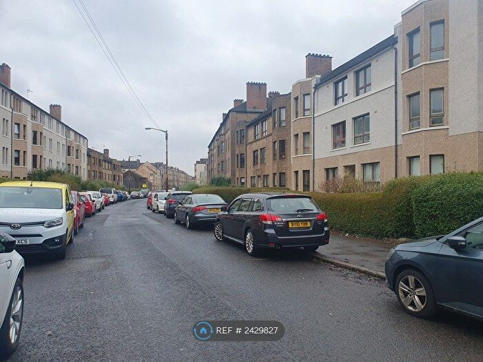 2 Bedroom Flat To Rent In Deanston Drive, Glasgow, G41