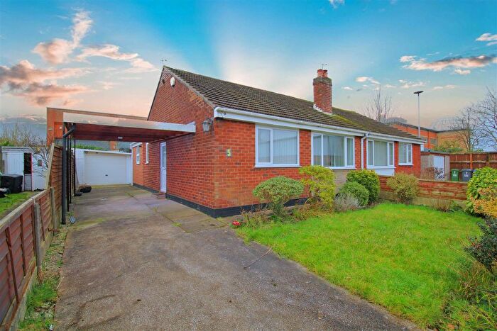 2 Bedroom Semi Detached Bungalow For Sale In Marlborough Close, Denton, Manchester, M34