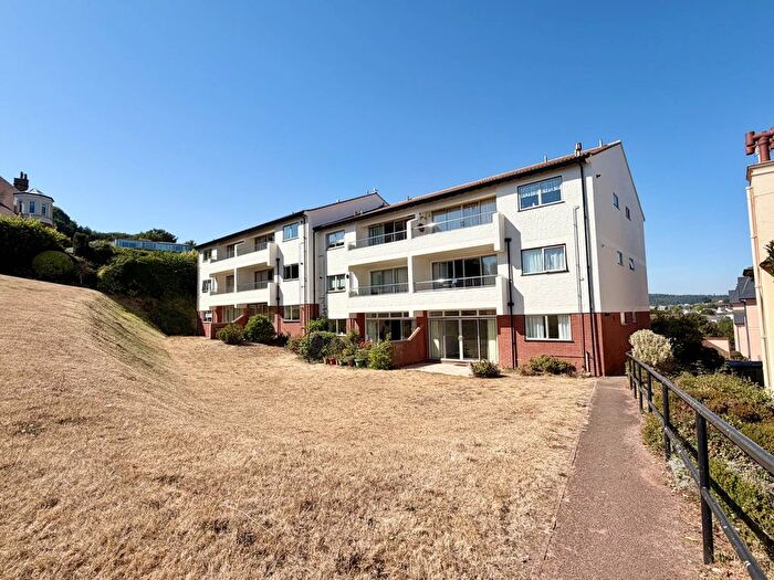 2 Bedroom Flat For Sale In Cliff Road, Budleigh Salterton, EX9
