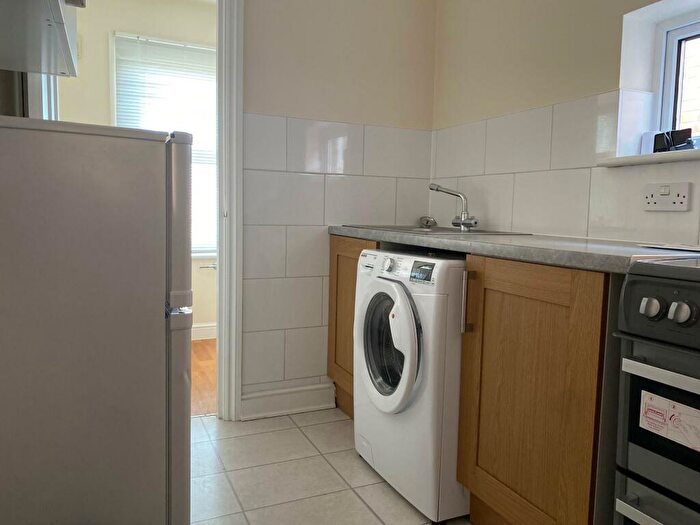 1 Bedroom Maisonette To Rent In Military Road, New Town, Colchester, CO1