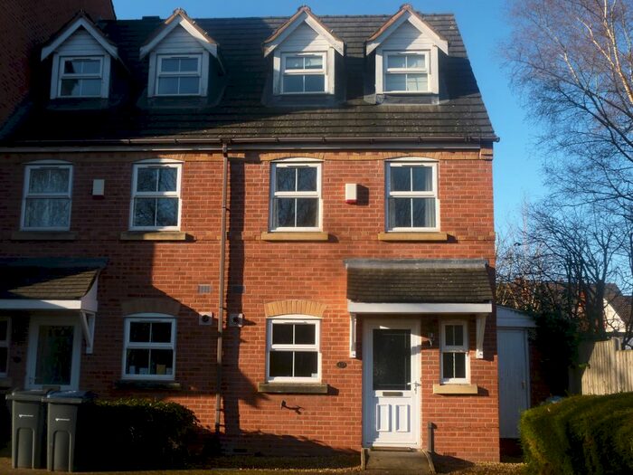 3 Bedroom Town House To Rent In Brookvale Mews, Birmingham, B29