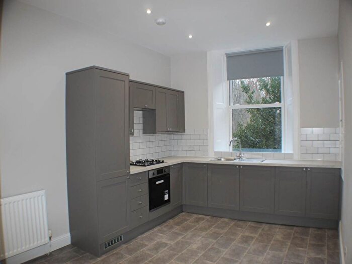 2 Bedroom Flat To Rent In Melville Terrace, Edinburgh, EH9