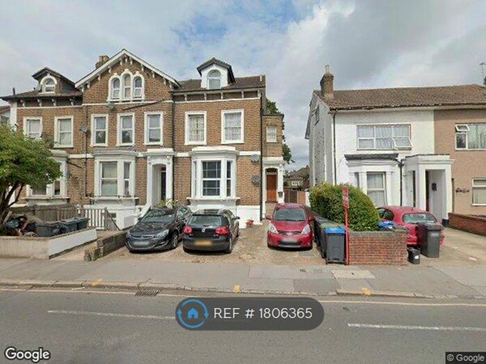 1 Bedroom Flat To Rent In Selhurst Road, London, SE25