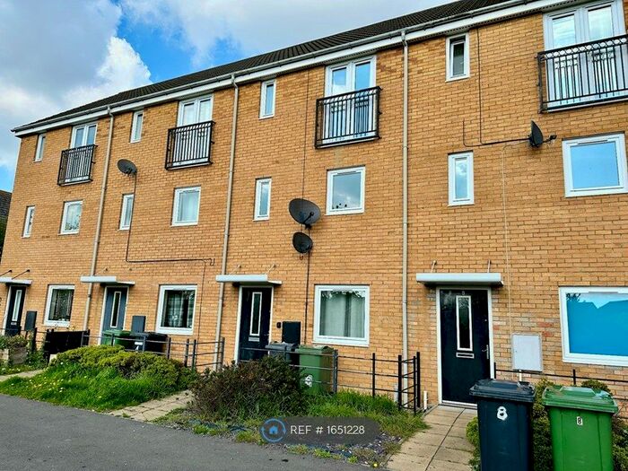 4 Bedroom Terraced House To Rent In St. Edmunds Walk, Hampton Centre, Peterborough, PE7