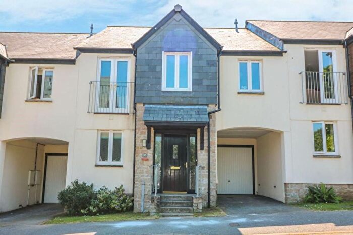 3 Bedroom Terraced House For Sale In Calver Close, Penryn, TR10