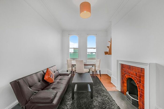 1 Bedroom Flat To Rent In Dulverton Mansions, Gray's Inn Road, WC1X