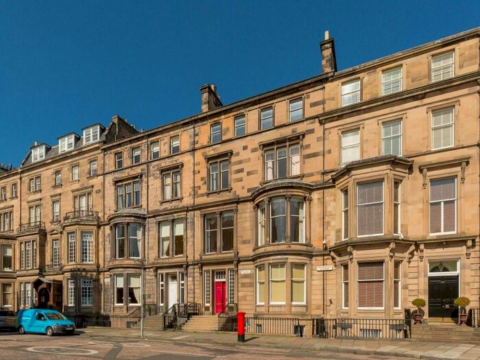 2 Bedroom Flat To Rent In Rothesay Terrace, West End, City Centre, EH3