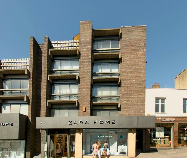 2 Bedroom Flat To Rent In Heath Street, Hampstead, London, NW3