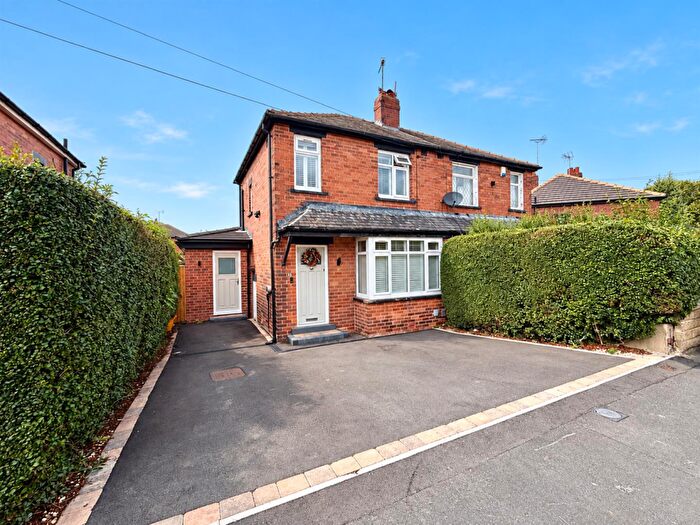 2 Bedroom Semi-Detached House For Sale In Kirkdale Crescent, Leeds, LS12